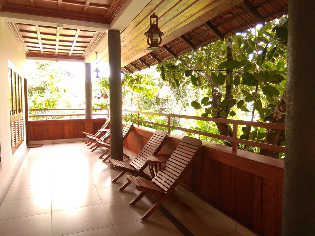 Green Court Cottage Thekkady Exterior foto