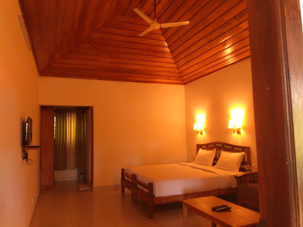 Green Court Cottage Thekkady Exterior foto